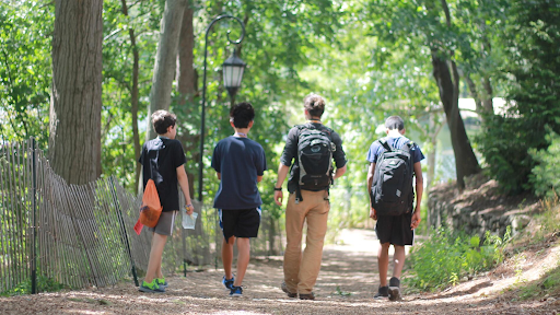 boyswalking